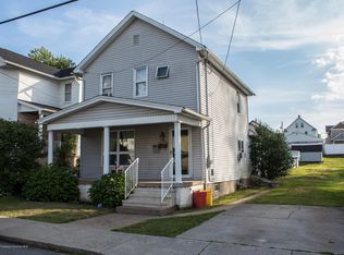 128 E Grove St, Taylor, PA 18517
