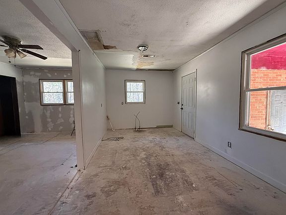 4th image of 408 Eva Loop