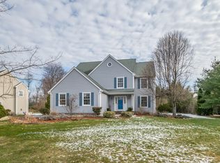 40 Chase Farm Rd, South Windsor, CT 06074