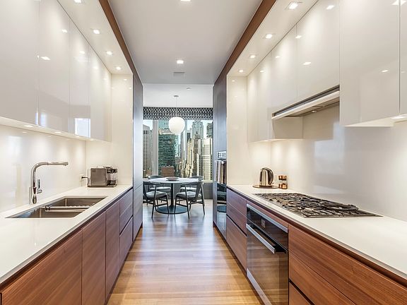 3rd image of 252 E 57th St APT 38A