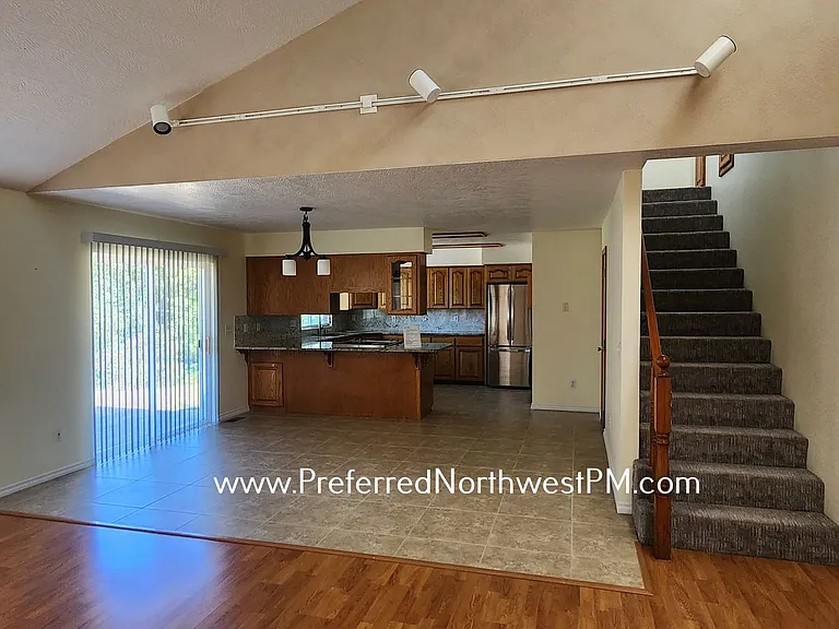 40094 Highway 58 — Photo 3