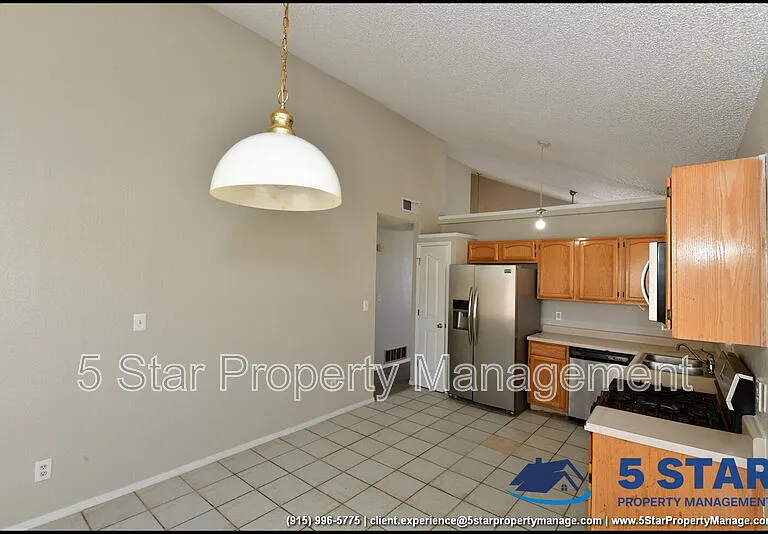 12257 Robert Dahl Dr — Photo 12
