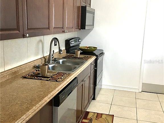 2nd image of 1233 Tyrone Blvd N