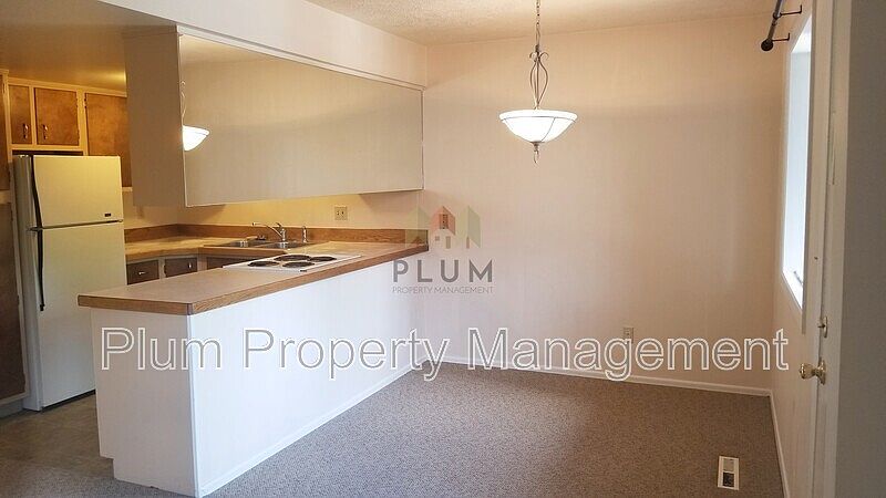 1st image of 200 Eddy Ave APT 2B