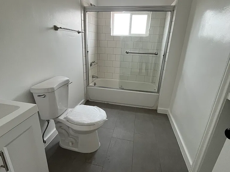 1044 N Townsend Ave #1046 — Photo 13