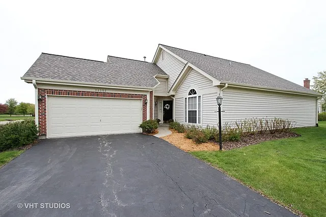 36253 N Goldspring Ct photo 1