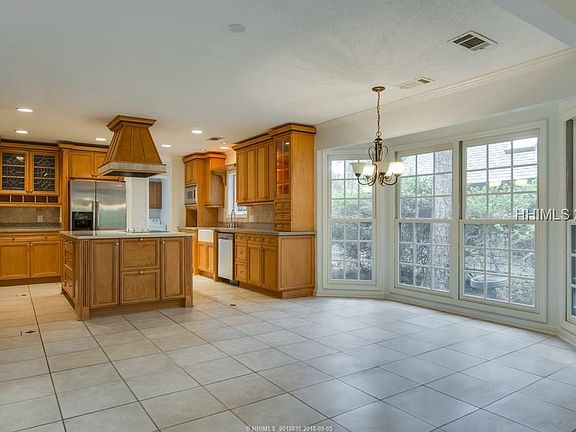 5th image of 23 Virginia Rail Ln