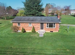 108 Old Airport Rd, Bristol, VA 24201