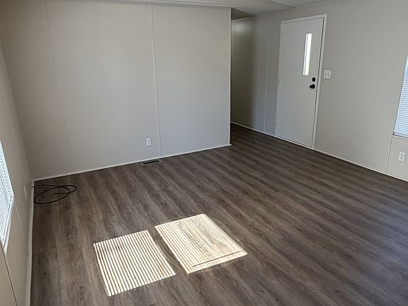 3rd image of 144 Shiree Dr