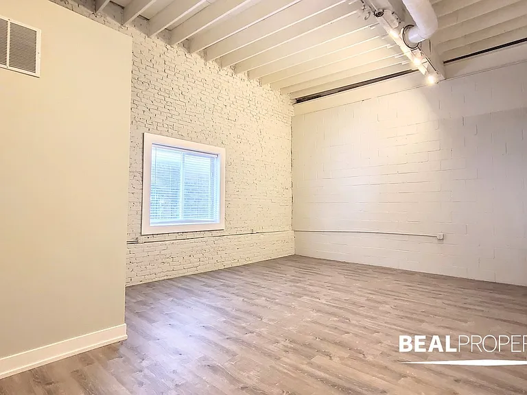 2320 N Damen Ave #2G — Photo 10