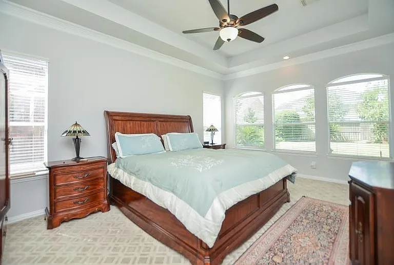 4315 Village Forest Dr — Photo 17