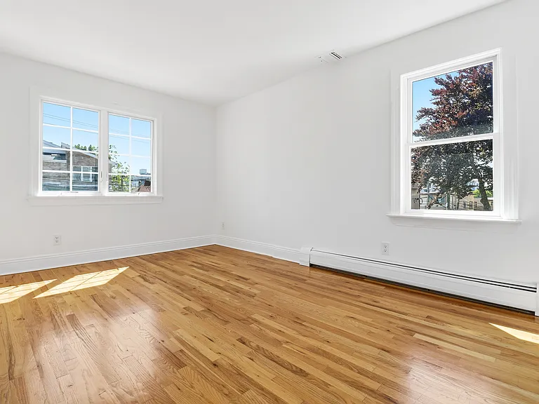 519 Summit Ave — Photo 26