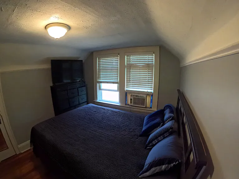 1652 Hillcrest Rd #3 — Photo 7