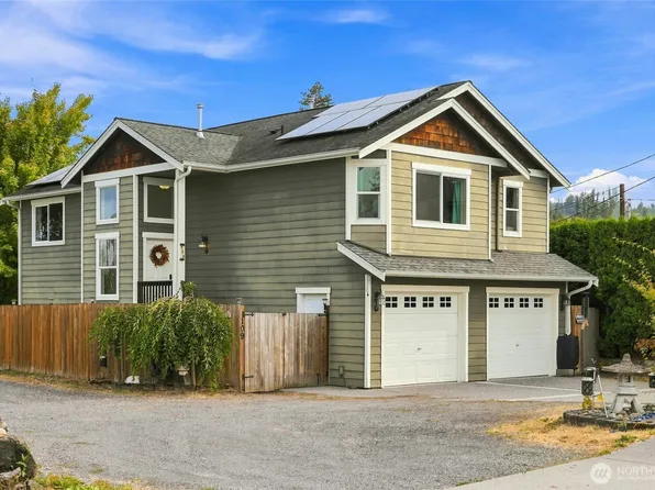109 E Pioneer Street, Granite Falls, WA 98252