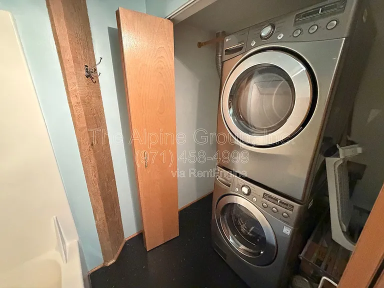 1420 NW Lovejoy St #414 — Photo 18
