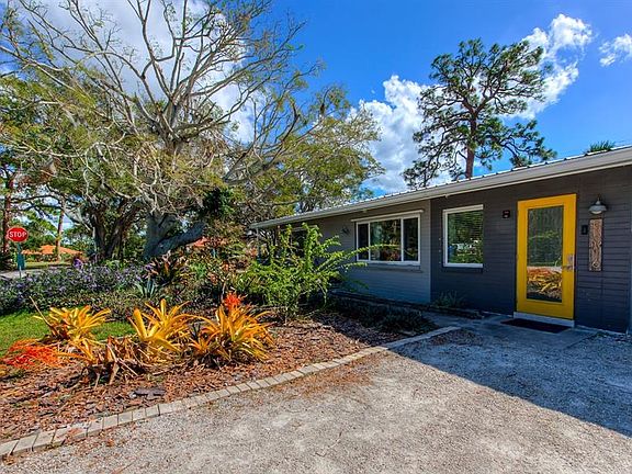 3rd image of 5016 Riverwood Ave