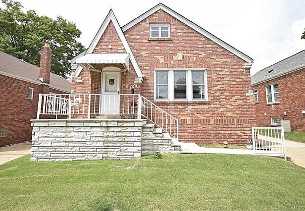1st image of 9037 Philo Ave