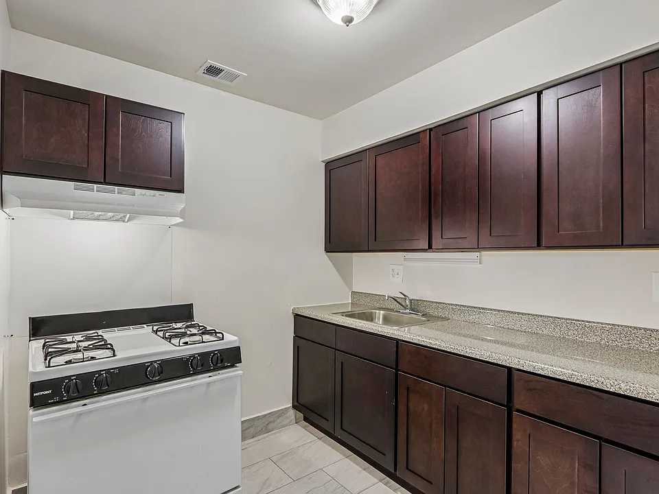 Creekside Apartments