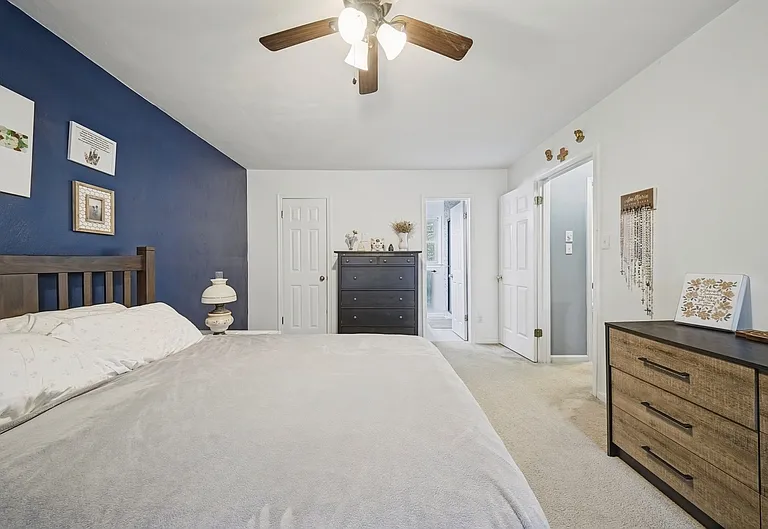 1119 Mill Lake Quarter — Photo 19