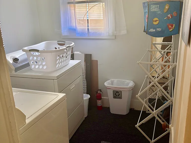 10 Nichols St #1 — Photo 6