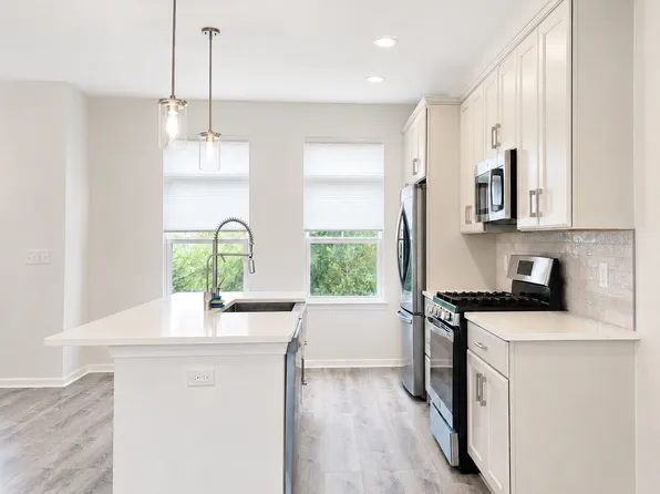 655 Jenny Way, Brighton, MI 48116
