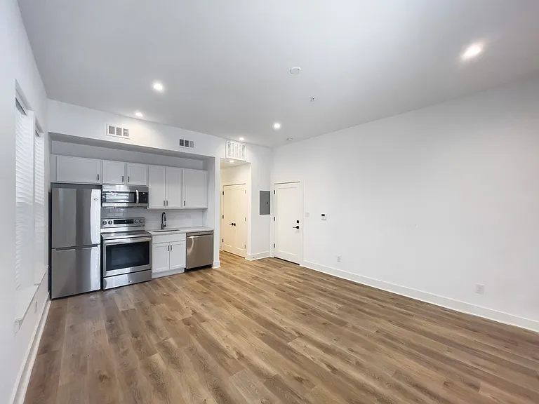 617 N Tyler St #103 — Photo 3