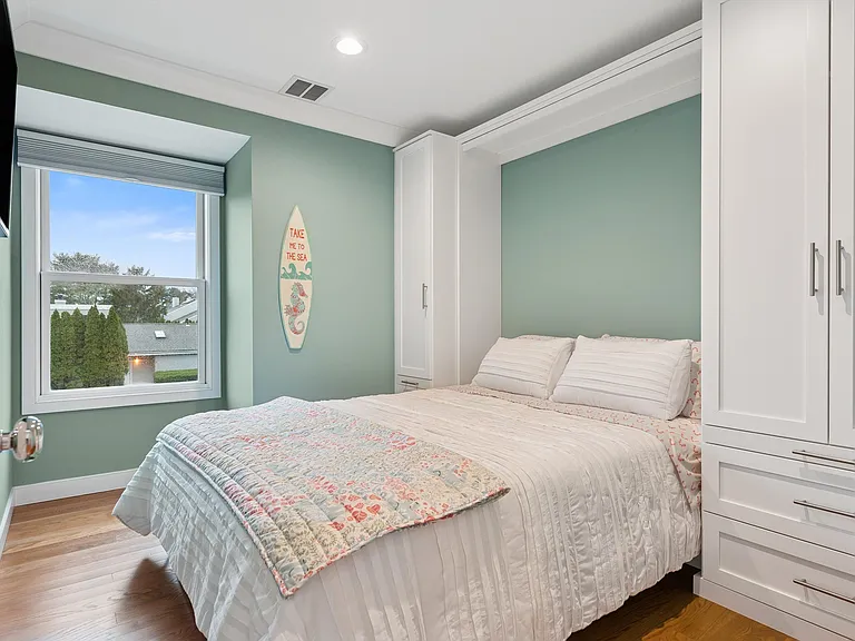 50 Hubbard Ln #117 — Photo 14