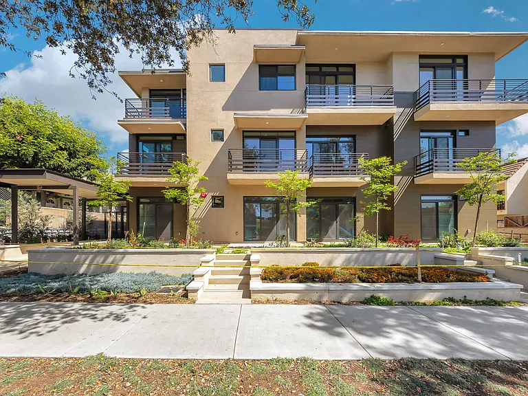 973 E Del Mar Blvd #104 — Photo 4