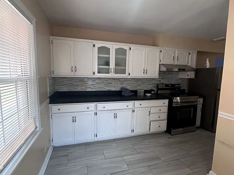 3413 Deibel Way — Photo 11