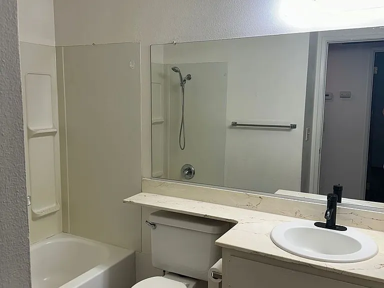 7761-7763 Pompei Ct — Photo 5