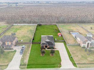 4926 Magnolia Bend Dr, Rosharon, TX 77583