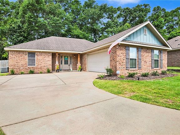 3rd image of 2202 Wolf Branch Dr S