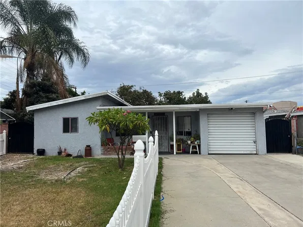 305 E Valencia Dr, Fullerton, CA 92832