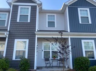 238 Yorktown Ln, Sanford, NC 27330