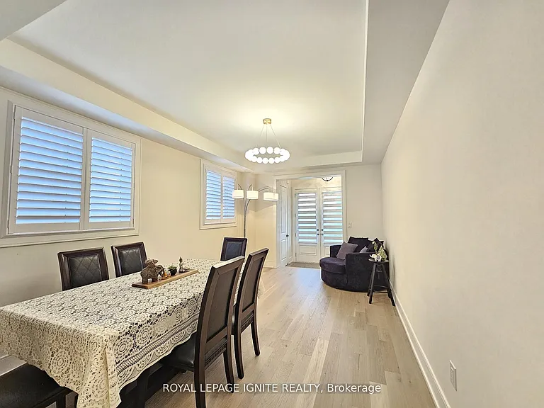 48 Duxbury Rd — Photo 5