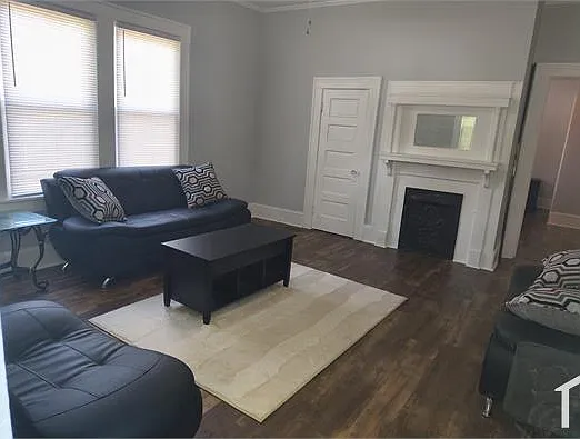 2 bed, $1,250 — Photo 3