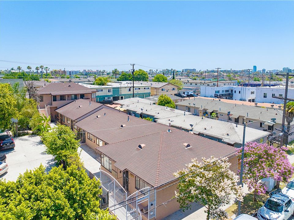 1st image of 1876 Henderson Ave