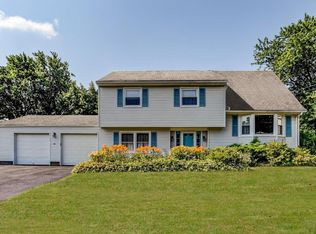 252 Middle Rd, Hazlet, NJ 07730
