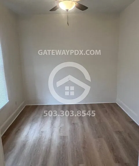 335 SE 80th Ave #4 — Photo 6