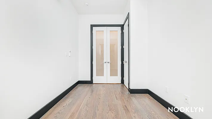 Rented by Nooklyn NYC LLC | media 30