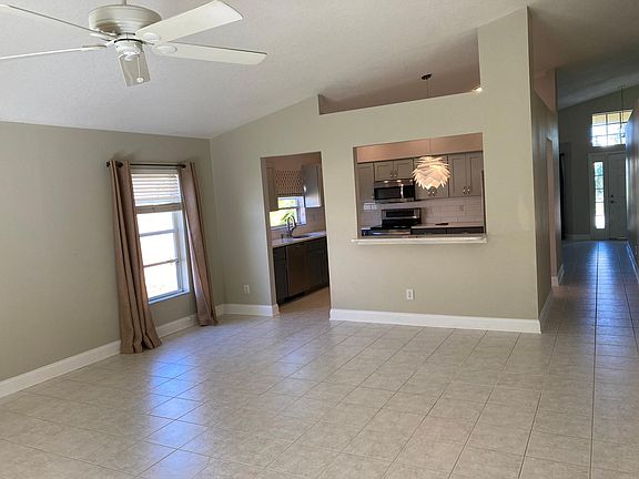 3rd image of 4510 Sanibel Way