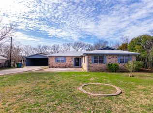 207 N Cougar Ave, Cedar Park, TX 78613