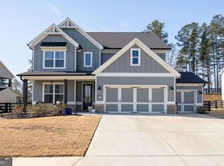 207 Mountain Ashe Ln, Dallas, GA 30132