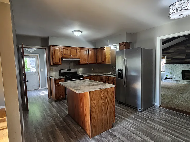 8949 Xylite St NE — Photo 5