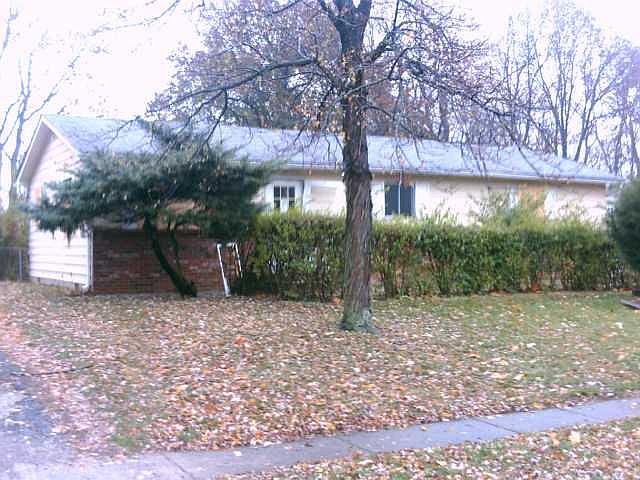 1st image of 2469 N Winfield Ave