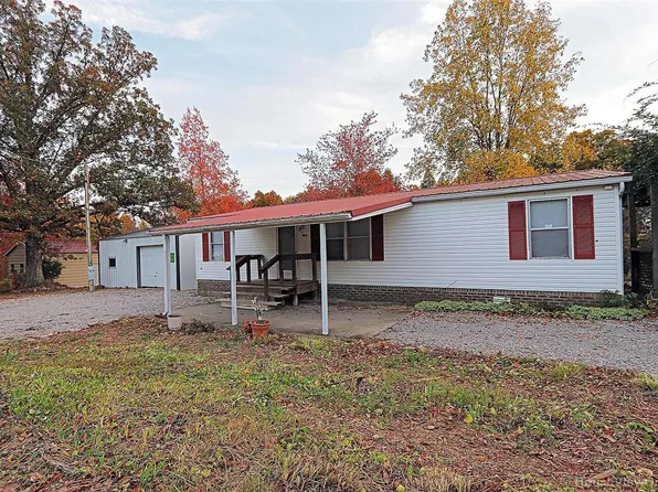 304 Bradford Ln, Oak Ridge, MO 63769