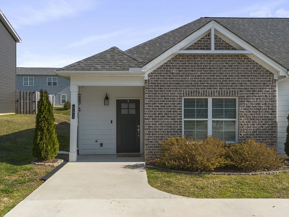 1st image of 551 Bellingham Dr NE