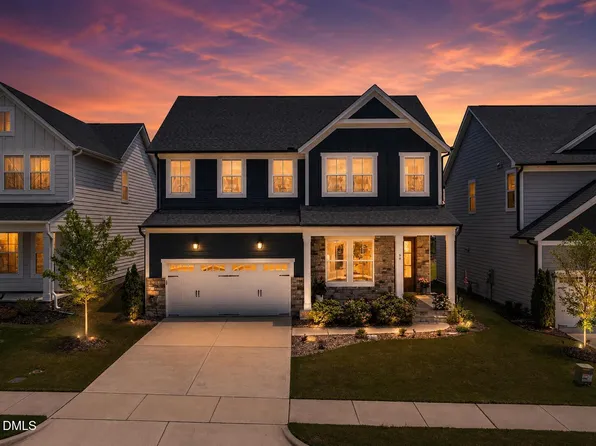 59 Contentment Ln, Fuquay Varina, NC 27526