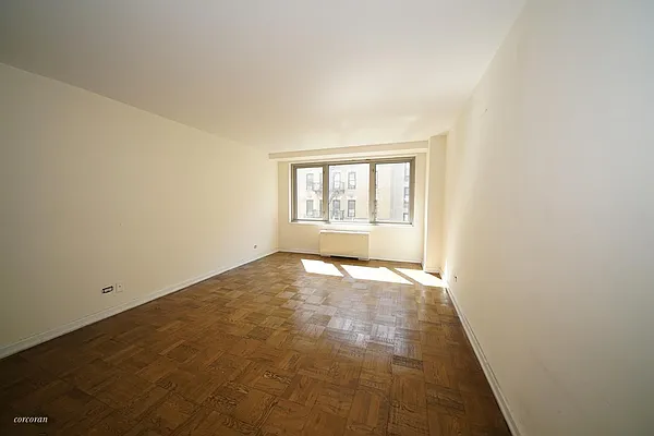 Rented by Corcoran | media 22