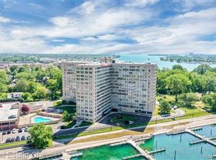 8900 E Jefferson Ave APT 403, Detroit, MI